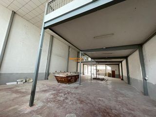 Nave industrial en alquiler en Carrús Est - Camí dels Magros en Elche