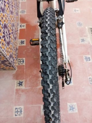 Bicicleta Mujer 26 Morado/Blanco