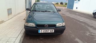 Opel Astra 1998