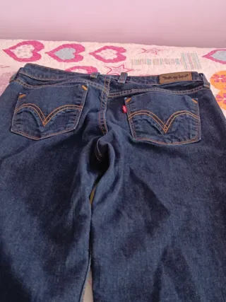 Pantalón Levis Azul 627
