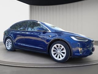 Tesla Model X 90D 4WD 386 kW (525 CV)