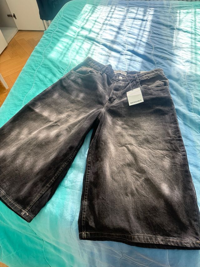 Bershka Pantaloni Lunghi Nuovi