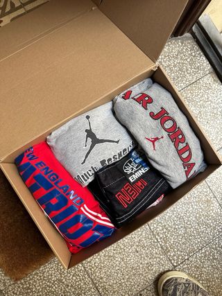 Caja Misteriosa: Ropa Vintage Racing + Jordan + Le