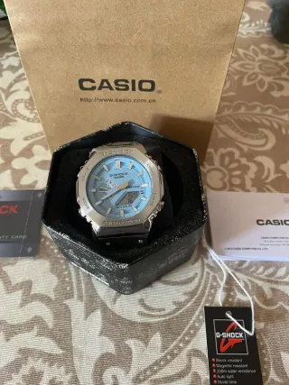 Reloj Casio G-Shock Azul y Plateado