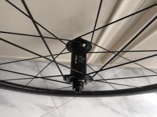 Ruedas carbono tubular Ursus Miura TS37