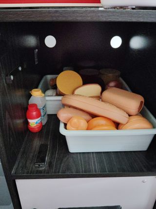 Cocina de juguete con accesorios