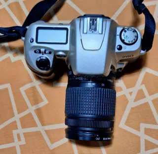 Cámara Nikon F60
