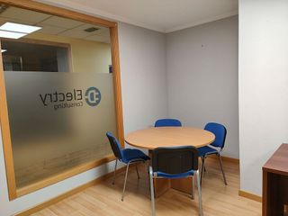 Oficina en alquiler en Centro en Ourense