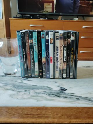 Lote de 17 DVDs de Cine Variado.