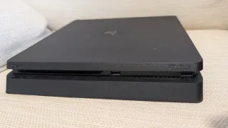 PS4 (PlayStation 4) Negra + Mando v 12.02