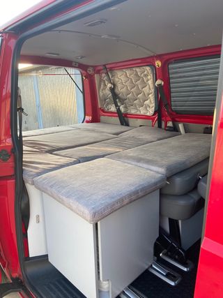 Volkswagen Transporter T5 2009