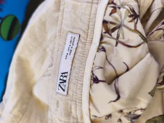 Pantalones cortos beige hombre