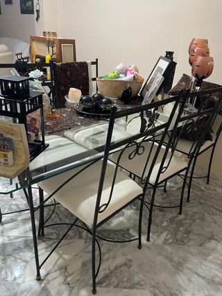 Tavolo e 6 sedie in ferro battuto