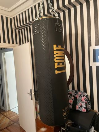 Saco Boxeo Leone 40kg Negro