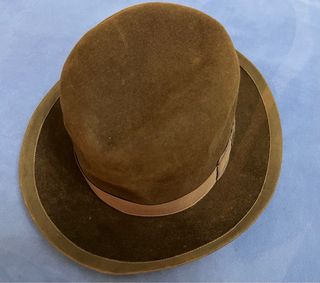 Sombrero de ala corta de lana hecho a mano años 50