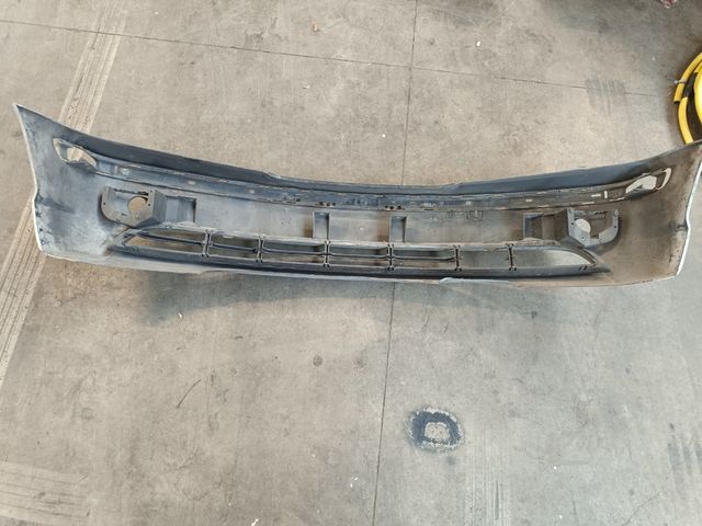 Paragolpes de serie BMW 330d E46