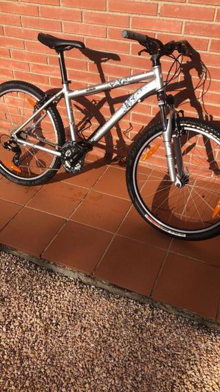 Bicicleta Specialized MTB 17 Mujer