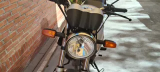 Honda CBF 250. Regalo funda y Casco.