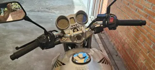 Honda CBF 250. Regalo funda y Casco.