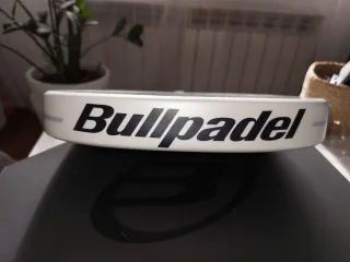 Pala Bullpadel Elite W25