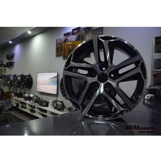 Juego de 4 Llantas 17 308 GTI BLK P002