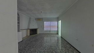 Edificio en venta en Onil
