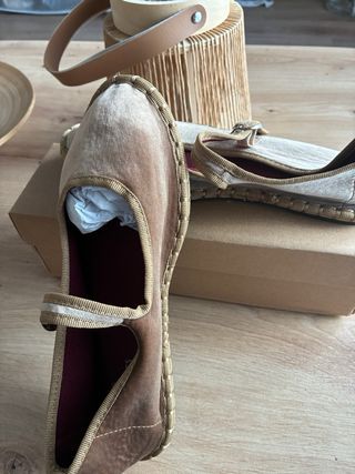 Bailarinas Marrones y Doradas