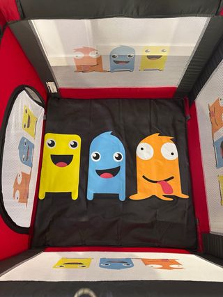 Parque infantil / Cuna de viaje