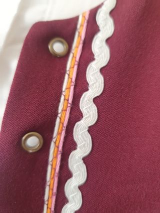 Corpiño y faldriquera traje regional