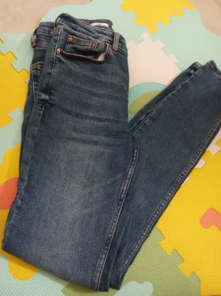Pantalón vaquero mujer talla 36 (3 pantalones)