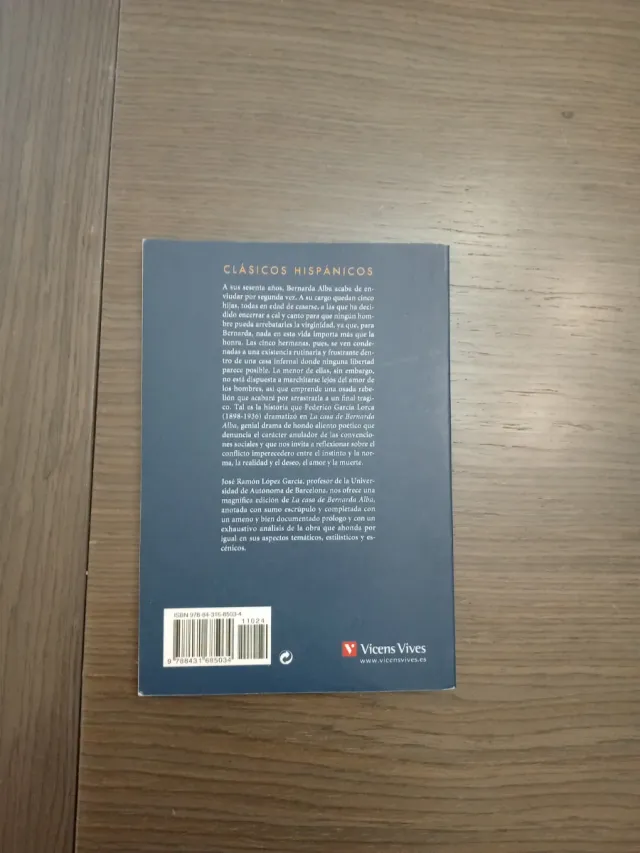 La Casa De Bernarda Alba (Clasicos Hispanicos /...