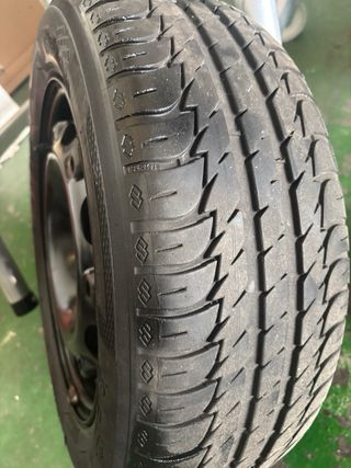 Neumático Kleber 185/60R15