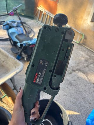 Lijadora eléctrica Bosch P85 60