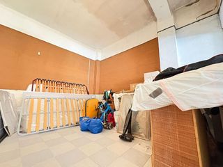 Local comercial en venta en Novelda
