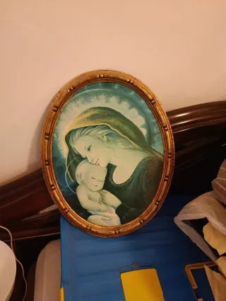 Cuadro Virgen María y Niño Ovalado Dorado