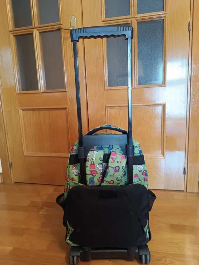 Mochila Totto escolar con ruedas