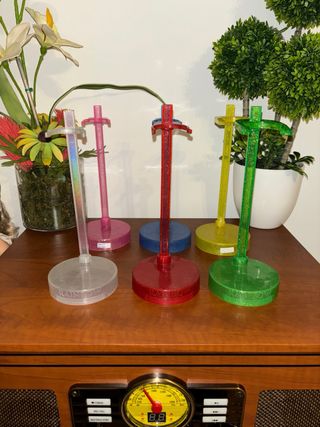 Lote 3 peanas originales de muñecas Rainbow High 
