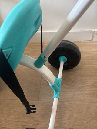 Triciclo infantil azul y rojo