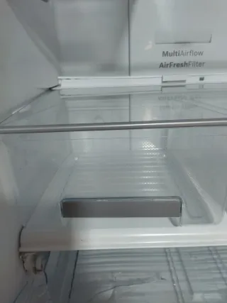 REPUESTOS FRIGO BOSCH KGN49A10/02  70cm.ancho