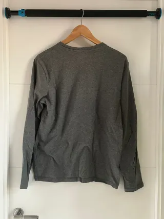 Camiseta manga larga gris Alvaro Moreno