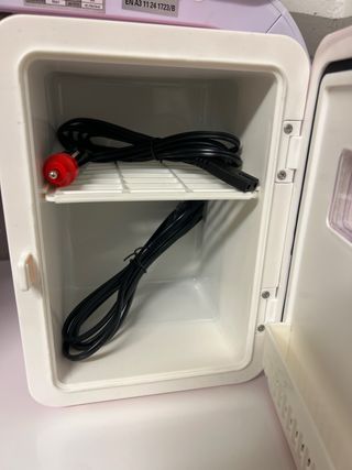 Mini nevera rosa