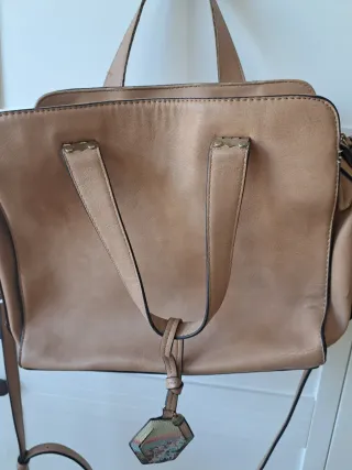 Bolso beige asa corta y larga