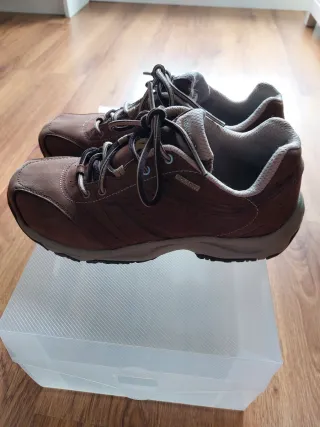 Zapatillas montaña mujer marrones