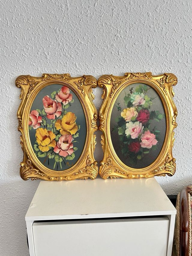 Juego de 2 cuadros decorativos dorados