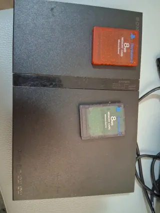 PlayStation 2 con mandos 