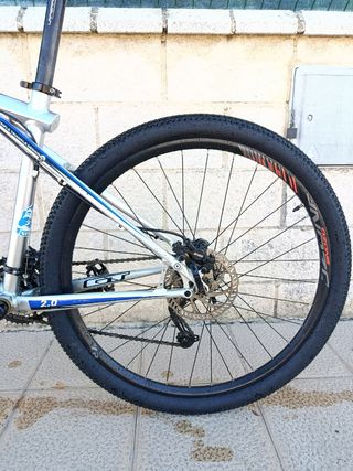 GT Avalanche 27'5" 