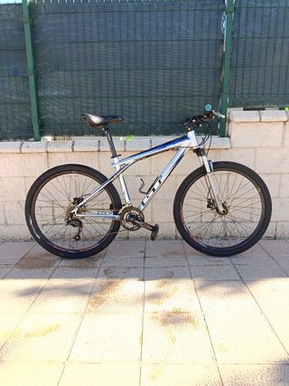 GT Avalanche 27'5" 