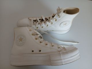 Zapatillas abotinadas Converse All Star Blancas