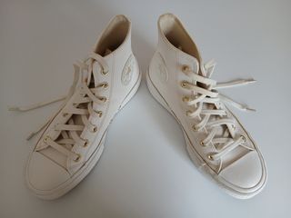 Zapatillas abotinadas Converse All Star Blancas