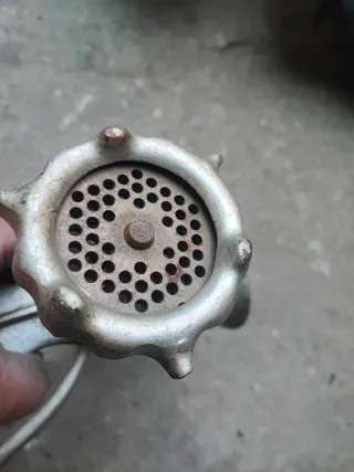 Picadora manual antigua HGB 8